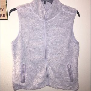 Old Navy grey comfy warm vest w/pockets sz LG